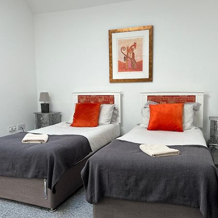 Premium Apartments Thatcham Broadway Екстер'єр фото